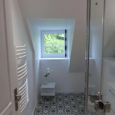 Passage Du Marche Blainville-Crevon